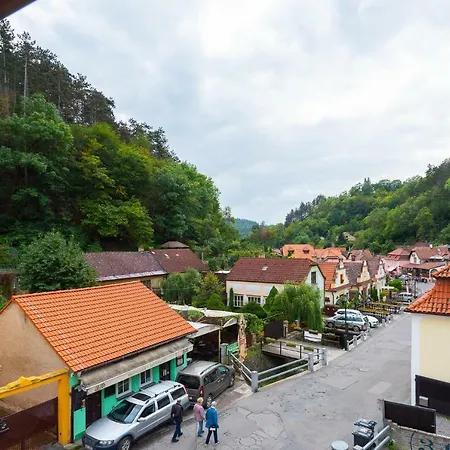 Lejlighed Apartman Muzeum Obchodu 1 *